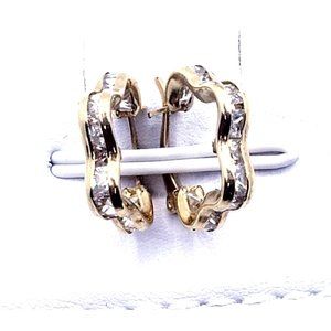 10k solid gold star shape white CZ hoop earrings for women